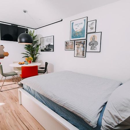 Hanna'S Suite With Free Parking Ljubljana Exterior photo